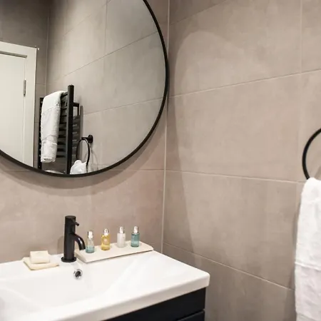 Kirkgate - Majestic Centre